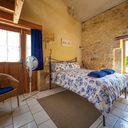 Villa Le Nid De Faucons Lalinde Exterior foto